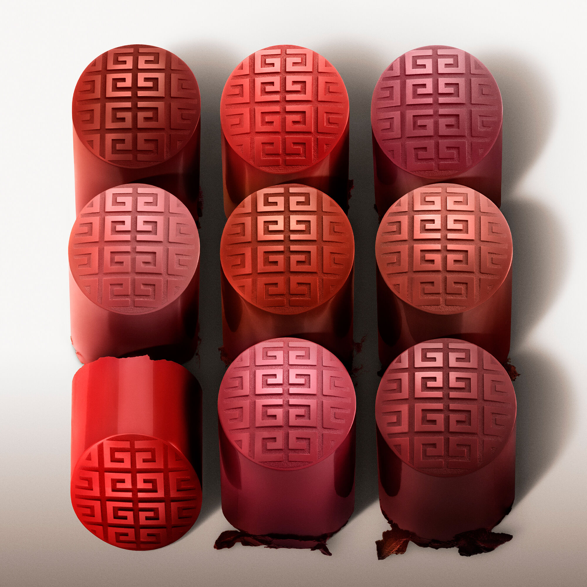 全新缎光「皮细管」¹ 高定禁忌缎光唇膏| 纪梵希美妆
