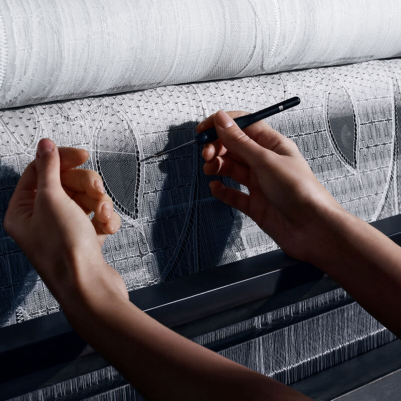 le soin noir split content