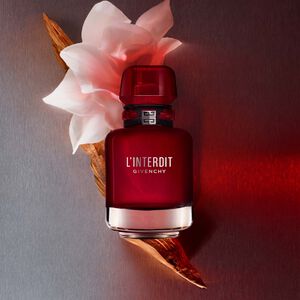View 4 - 心无禁忌 - A carnal flower inflamed with a spicy rouge accord. GIVENCHY - 50 ML - P069261