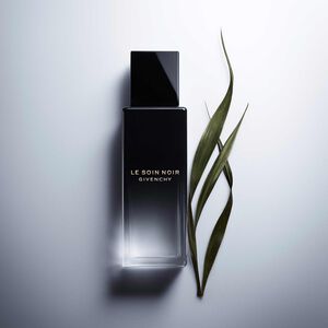 View 4 - 黑能臻萃系列 - 精华水 GIVENCHY - 150 ML - P056155