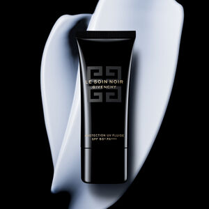 View 3 - LE SOIN NOIR UV PROTECTOR